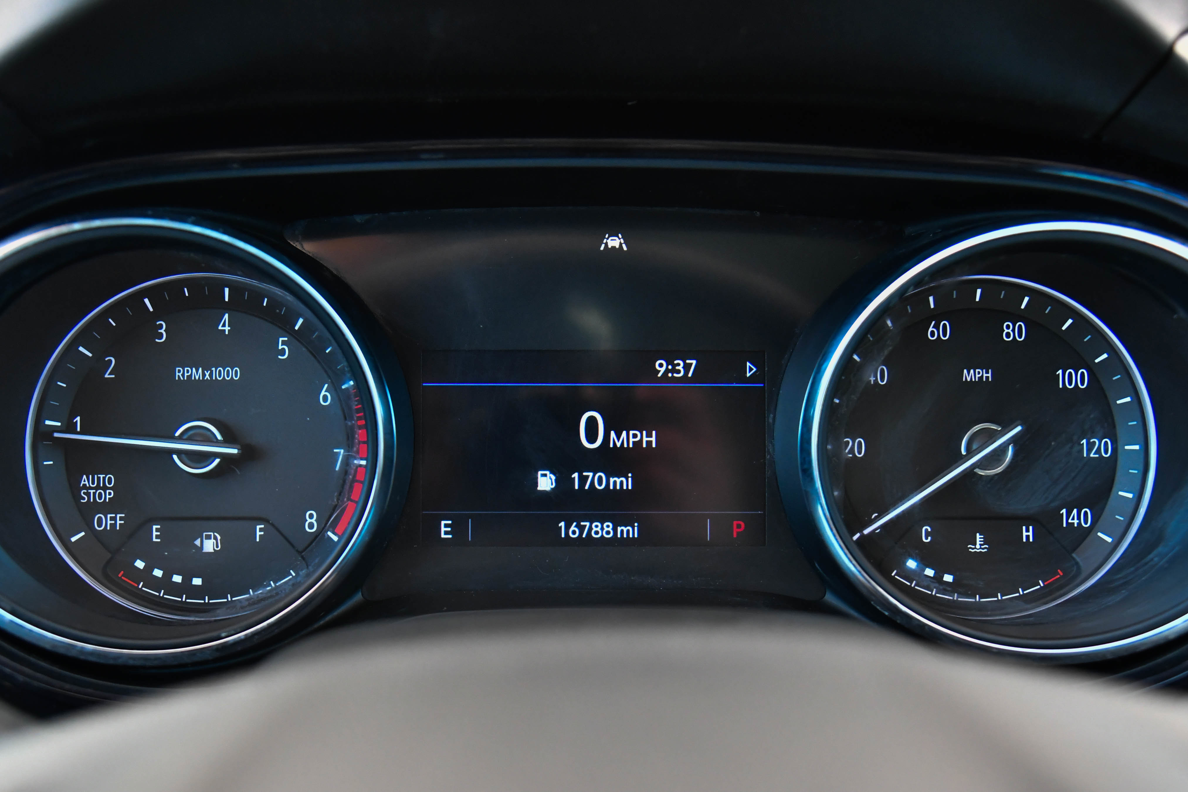 Used 2023 Buick Encore GX Select w/ Sport Touring Package image 27