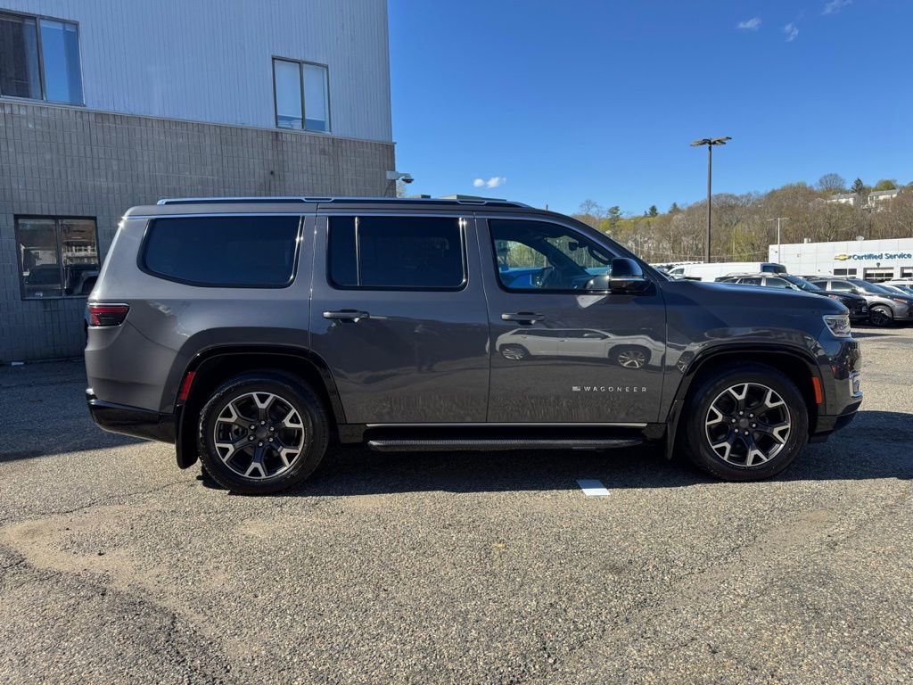 Used 2023 Jeep Wagoneer Series III w/ Convenience Group I AWD/4WD image 7