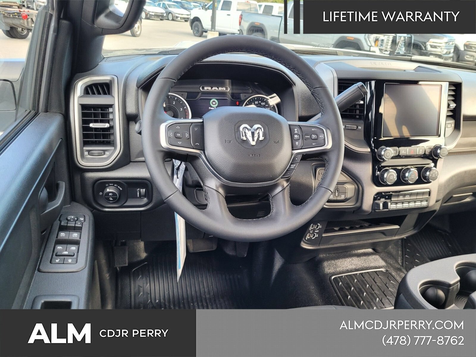 New 2025 RAM 4500 Tradesman w/ Safety Group AWD/4WD image 10