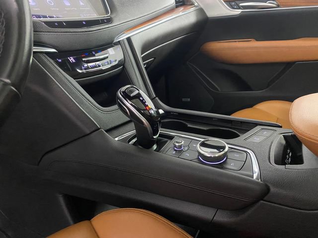 Certified 2020 Cadillac XT5 Premium Luxury w/ LPO, Floor Liner Package image 26