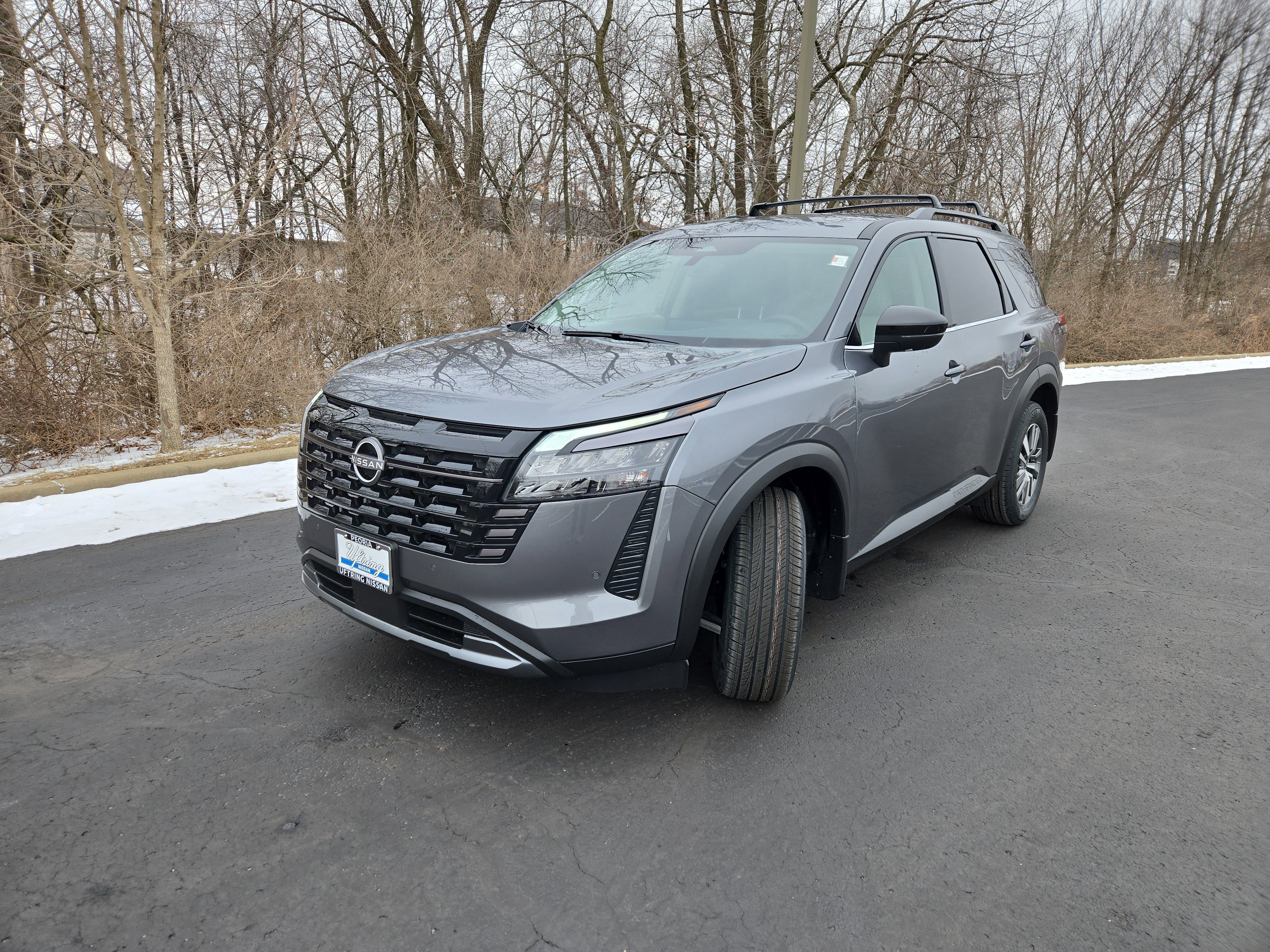 New 2026 Nissan Pathfinder SL image 4