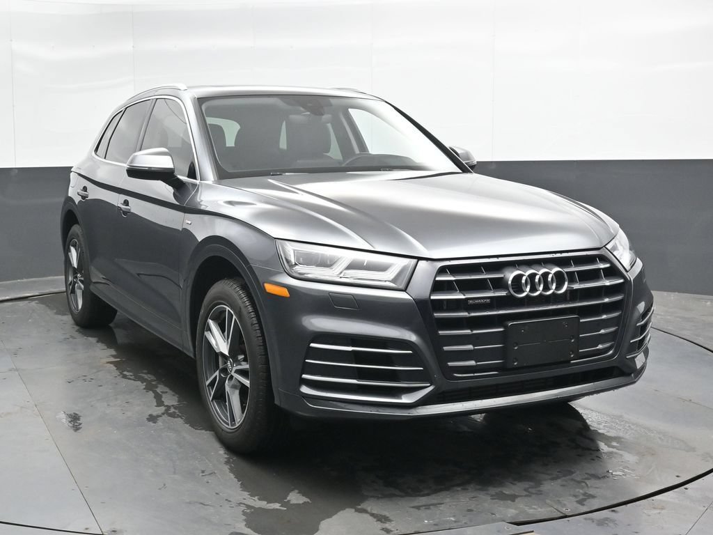 Used 2020 Audi Q5 e Premium Plus w/ Premium Plus Package AWD/4WD image 6