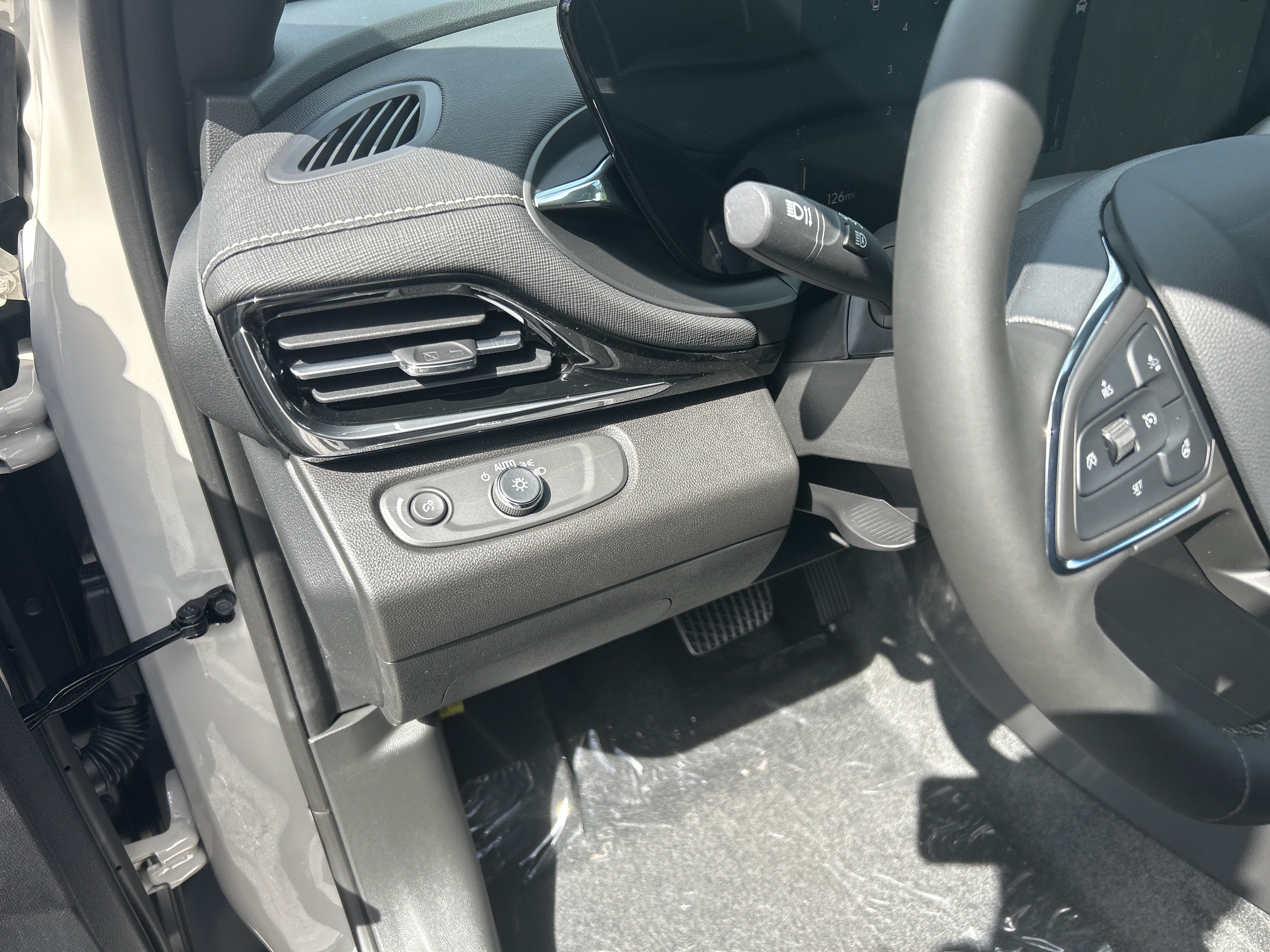 New 2026 Buick Envista Sport Touring w/ Studio Series FWD image 21