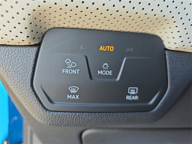 New 2026 Volkswagen Atlas Cross Sport SEL Premium R-Line image 26