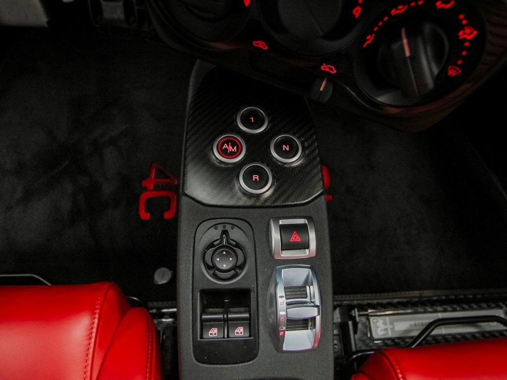 Used 2018 Alfa Romeo 4C Coupe w/ Coupe Track Package 1 RWD image 33