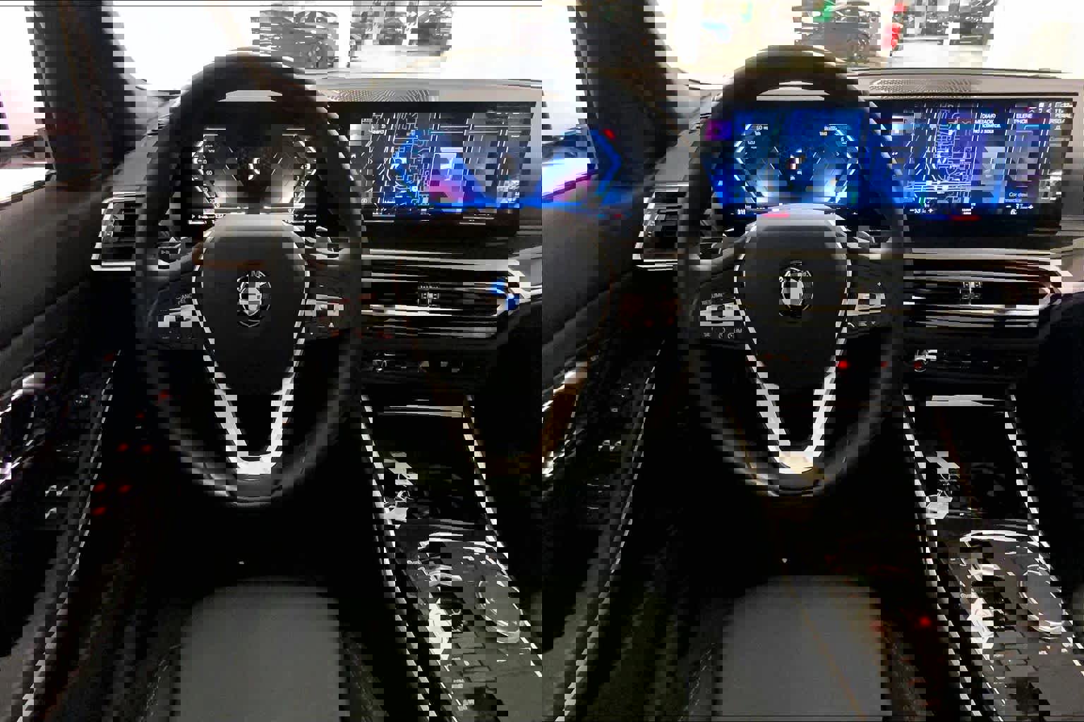 Used 2024 BMW 330i xDrive Sedan w/ Convenience Package AWD/4WD image 5