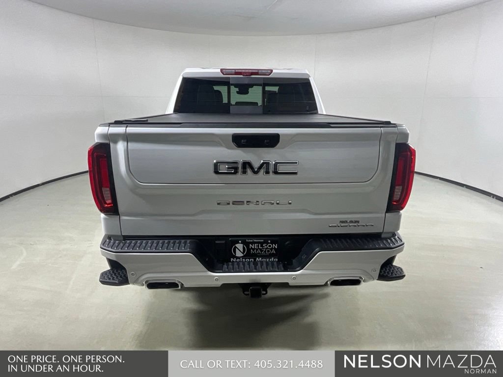 Used 2025 GMC Sierra 1500 Denali Ultimate AWD/4WD image 7