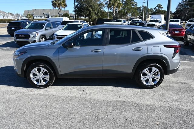 Used 2025 Chevrolet Trax LS video 2