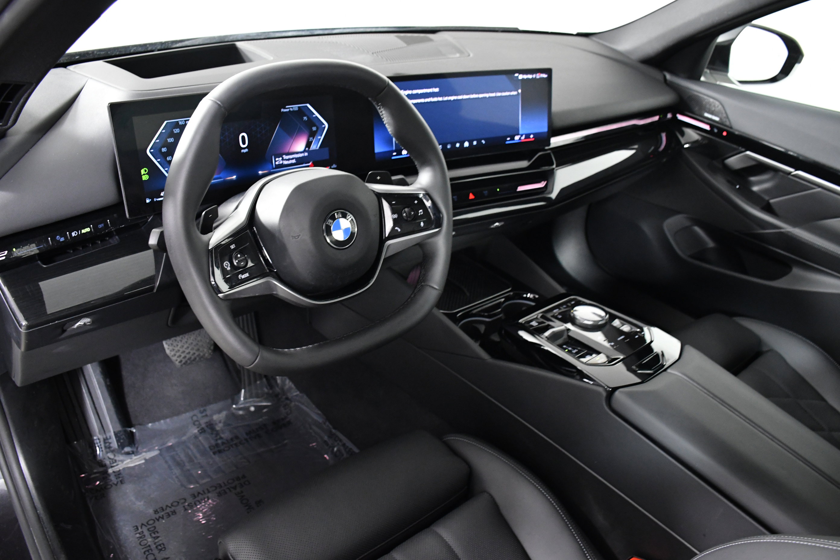 Used 2025 BMW 530i w/ Premium Package image 21
