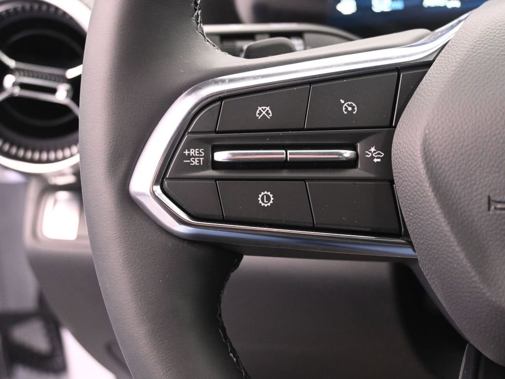 New 2026 Chevrolet Equinox LT w/ Convenience Package II image 25