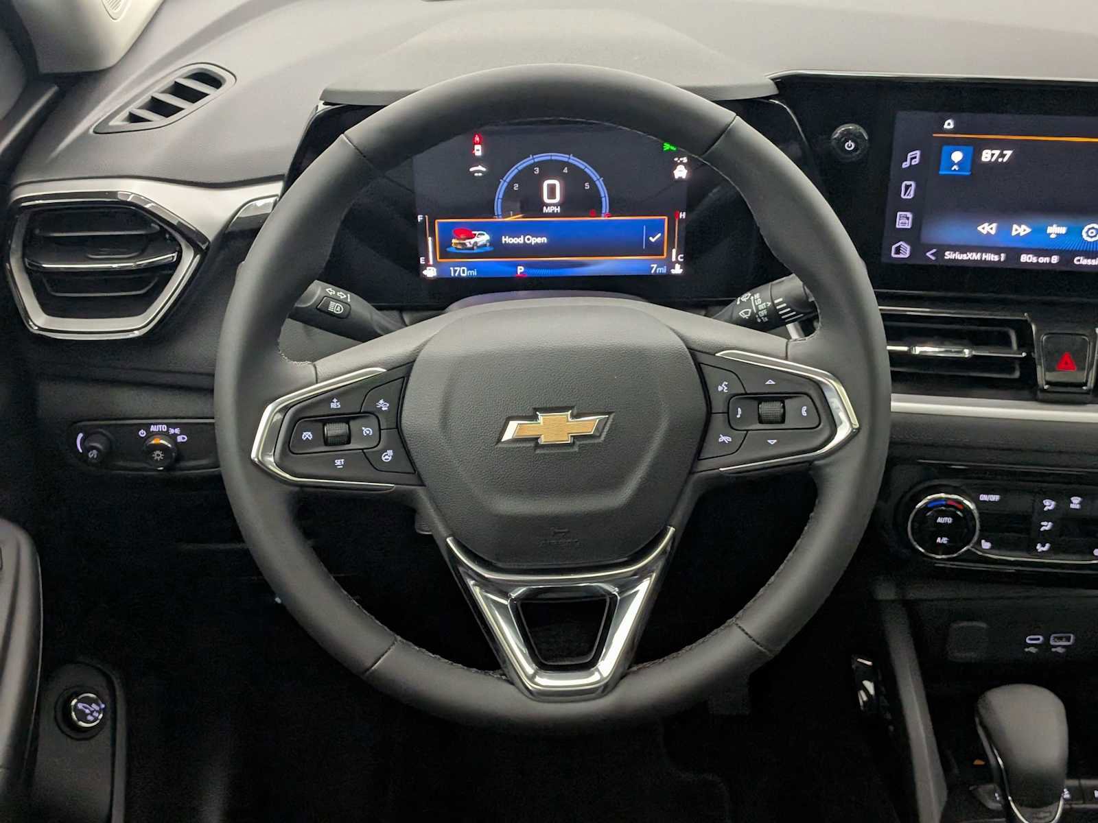 New 2026 Chevrolet TrailBlazer LT w/ Convenience Package image 24