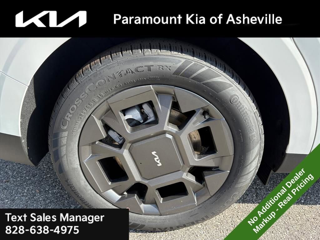 New 2026 Kia Carnival EX image 30