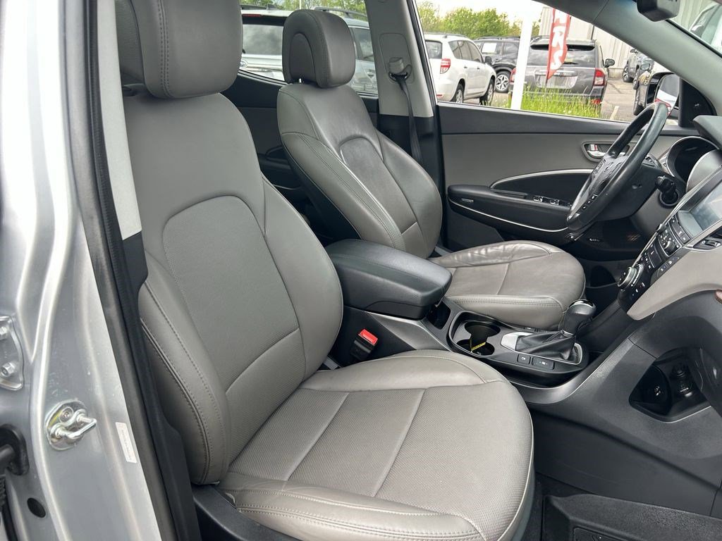 Used 2018 Hyundai Santa Fe Sport w/ 2.4L Tech Package 04 FWD image 26