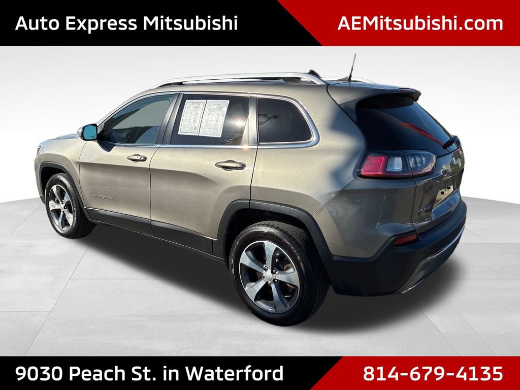 Used 2019 Jeep Cherokee Limited AWD/4WD image 5