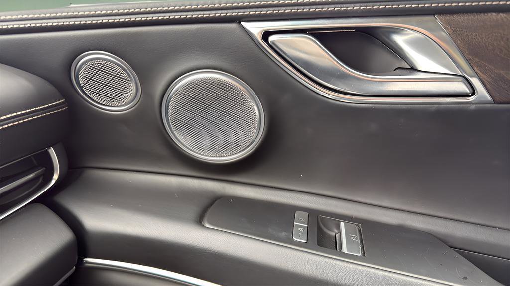 Used 2022 Genesis GV80 2.5T w/ Advanced Package 02 image 15