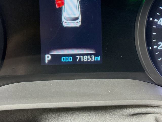 Used 2022 Toyota Sienna XLE image 13