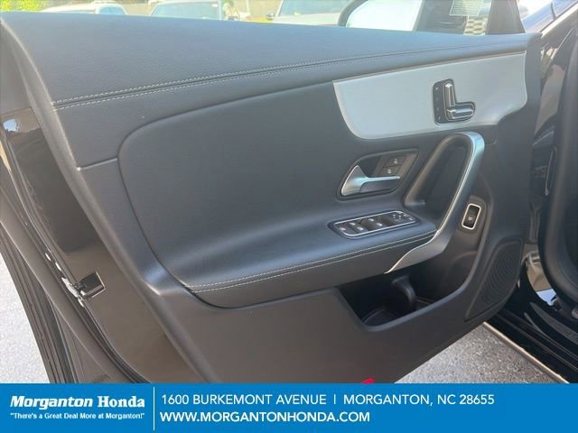 Used 2025 Mercedes-Benz CLA 250 4MATIC image 14