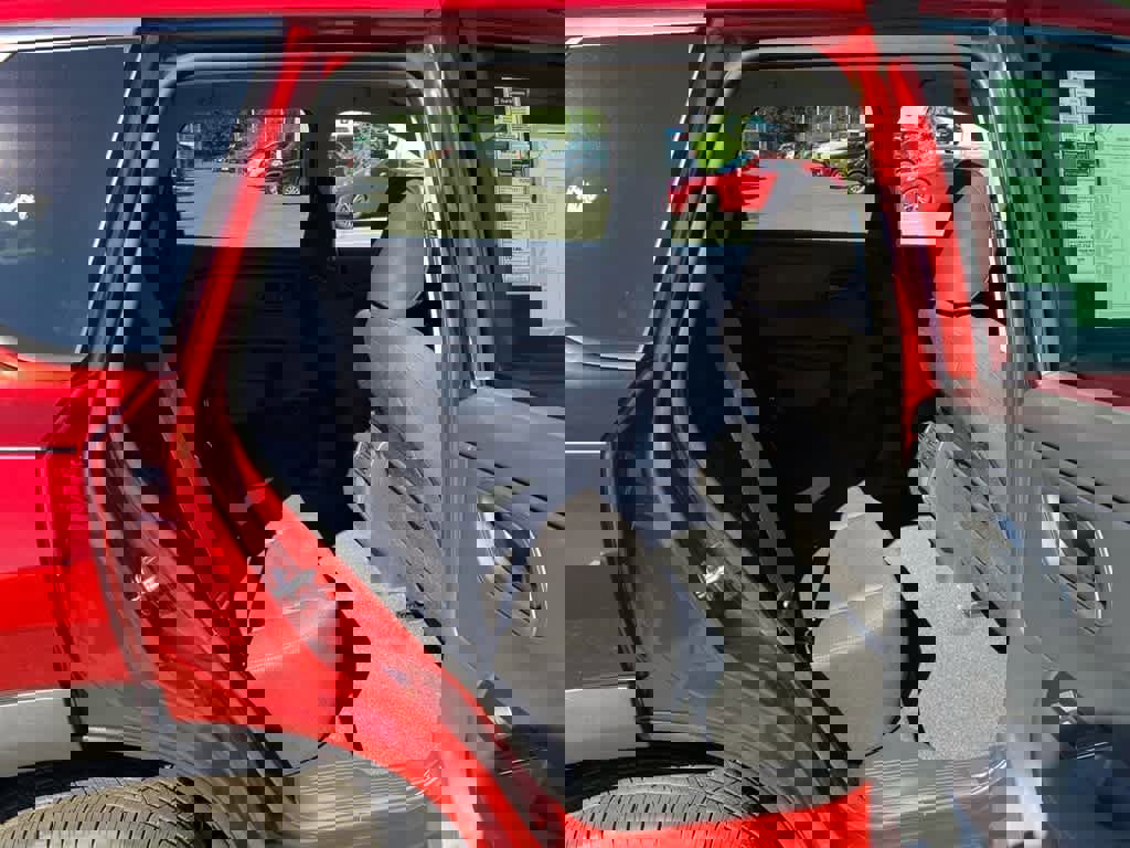 New 2026 Nissan Rogue S image 24