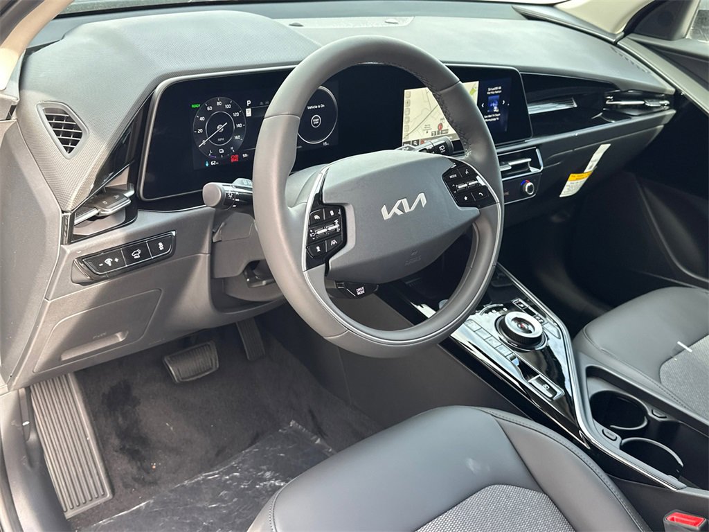 New 2025 Kia Niro Wind image 19