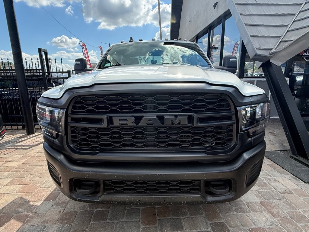 Used 2023 RAM 3500 Tradesman RWD image 3