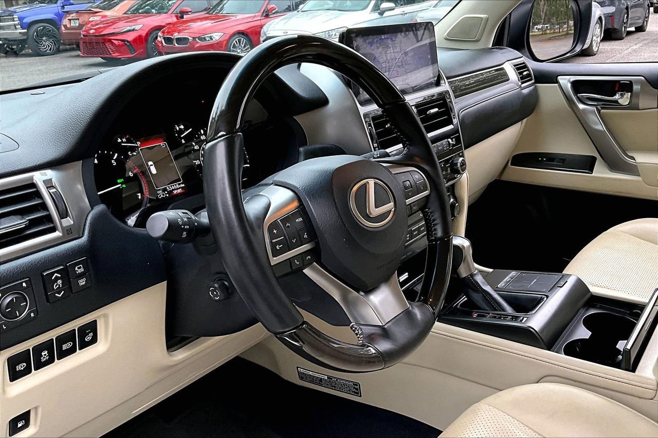 Used 2023 Lexus GX 460 Luxury w/ Sport Design Package image 14