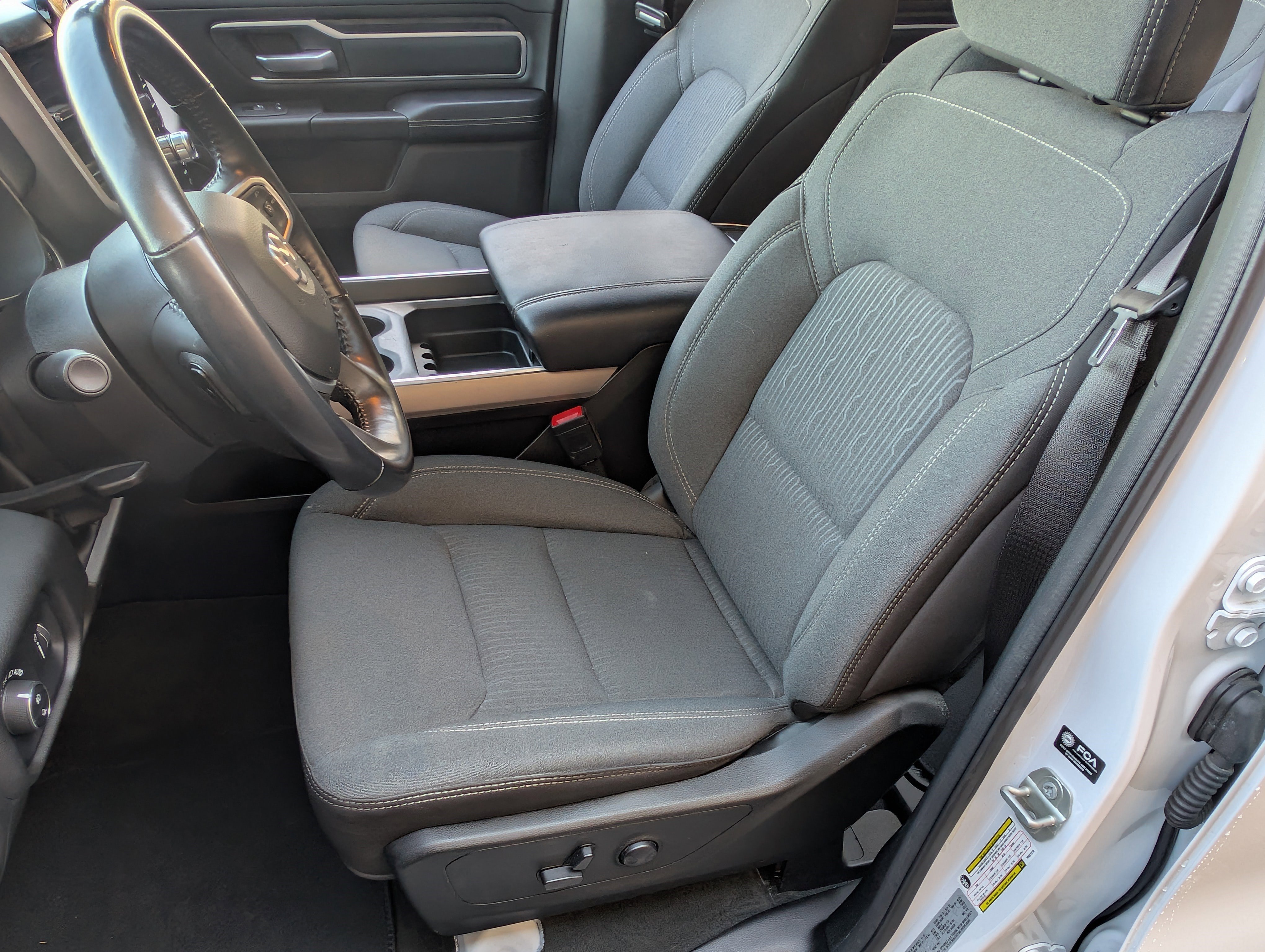 Used 2023 RAM 1500 Big Horn image 16