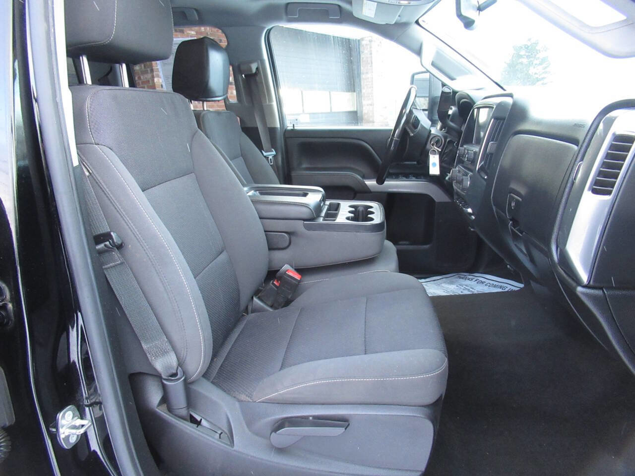 Used 2018 Chevrolet Silverado 2500 LT w/ LT Convenience Package image 9