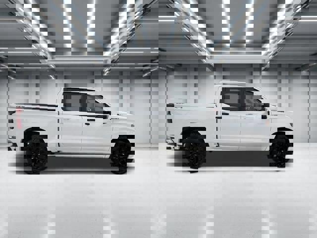 Used 2022 Chevrolet Silverado 1500 RST w/ Redline Edition