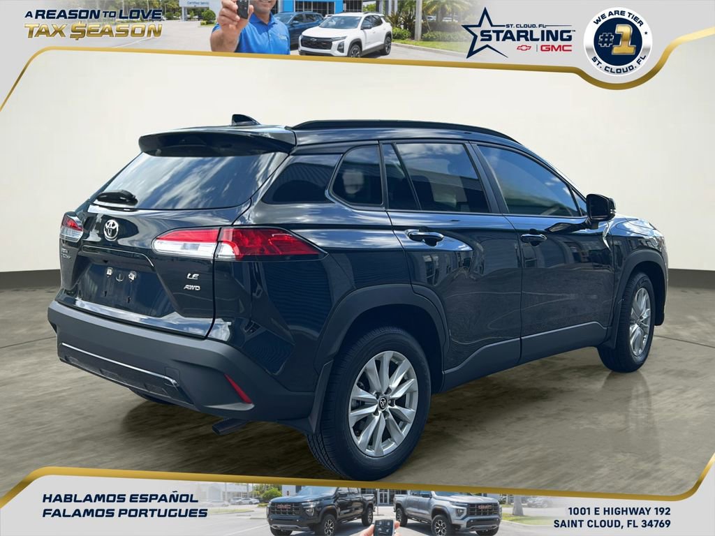 Used 2024 Toyota Corolla Cross LE image 6