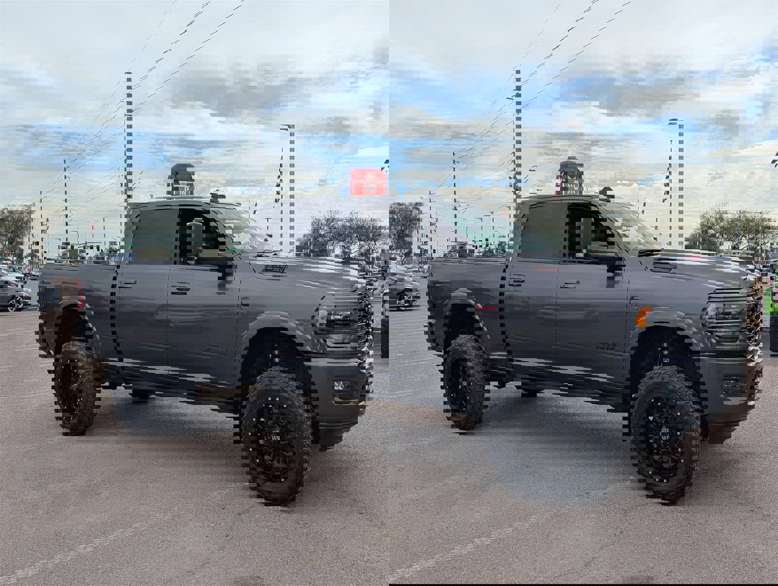 Used 2022 RAM 2500 Limited image 8