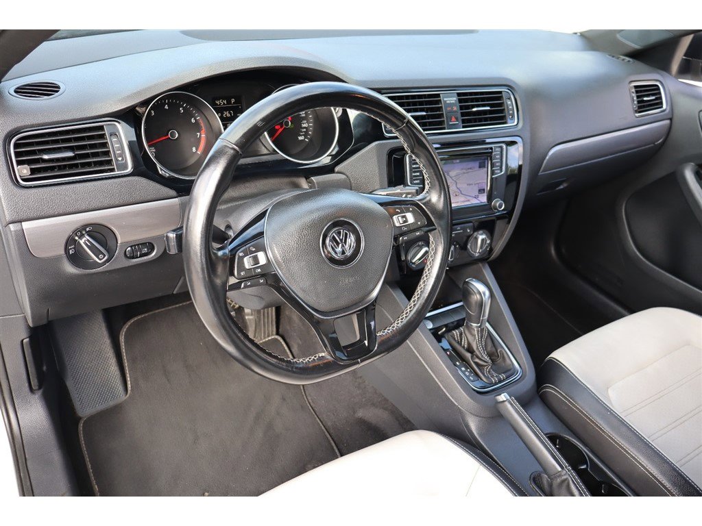 Used 2016 Volkswagen Jetta Sport image 19