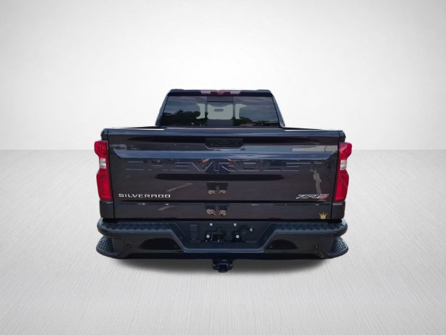 Used 2023 Chevrolet Silverado 1500 ZR2 w/ Technology Package AWD/4WD image 9