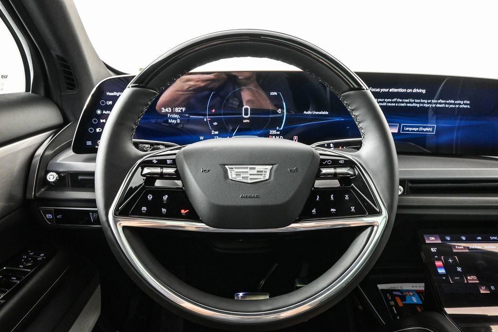 New 2026 Cadillac Vistiq Sport image 9
