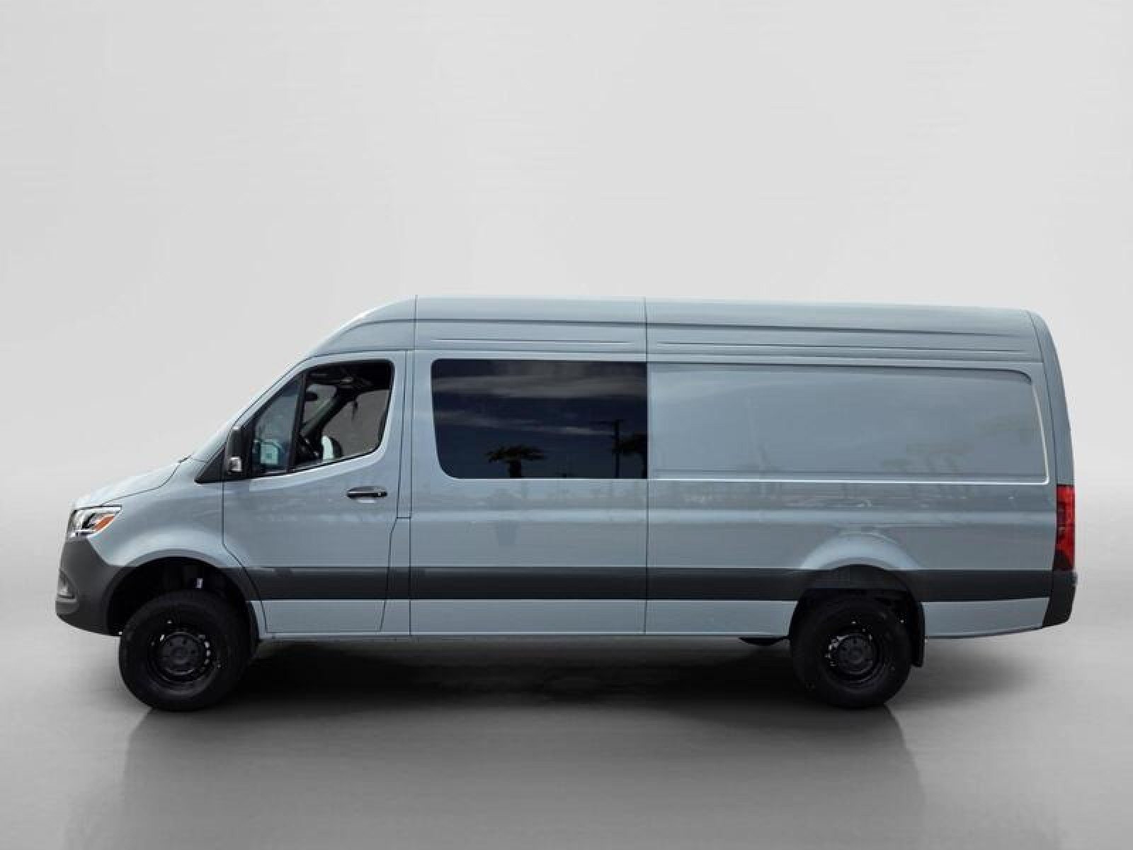 New 2026 Mercedes-Benz Sprinter 2500 image 2