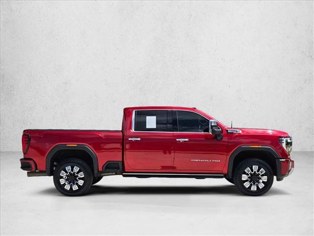 Used 2024 GMC Sierra 2500 Denali w/ Denali Reserve Package AWD/4WD image 4