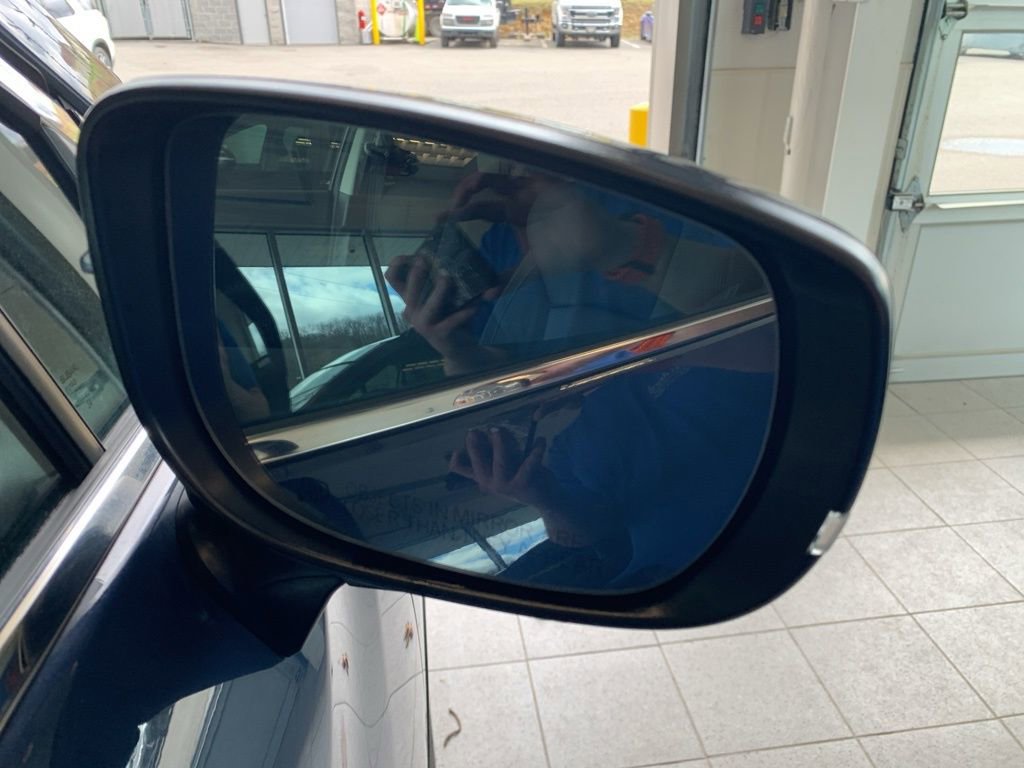 Certified 2025 Subaru Ascent Premium image 26