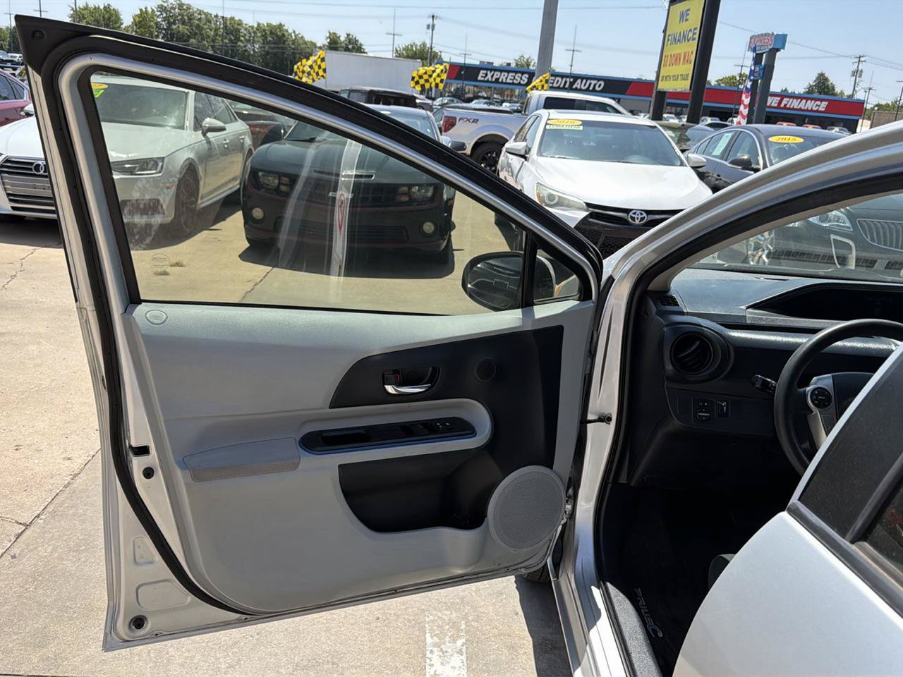 Used 2012 Toyota Prius C Two FWD image 12