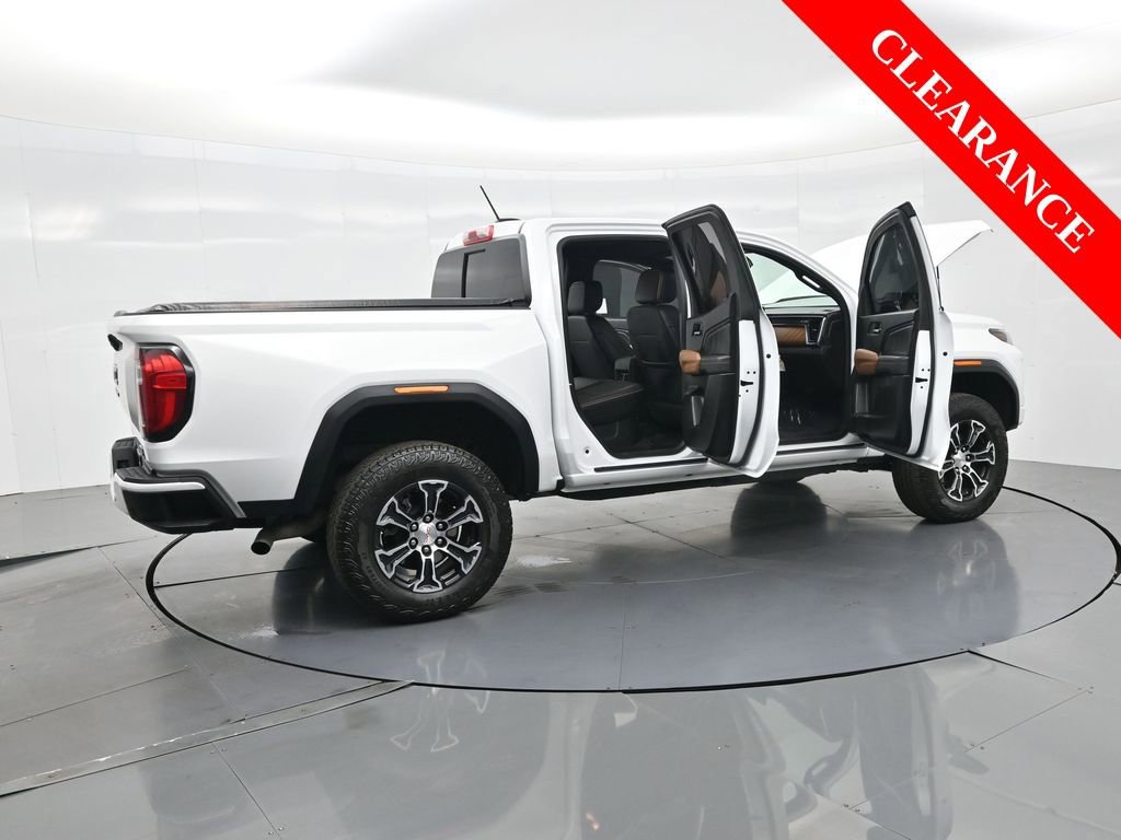 Used 2024 GMC Canyon AT4 w/ Canyon Safety Plus Package image 39