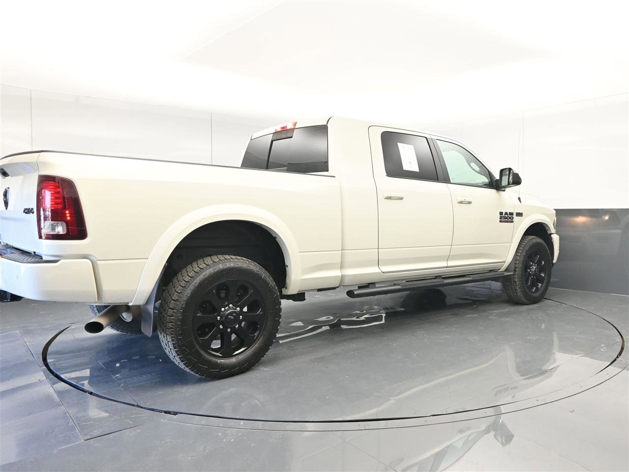 Used 2017 RAM 2500 Laramie w/ Sport Appearance Group AWD/4WD image 5