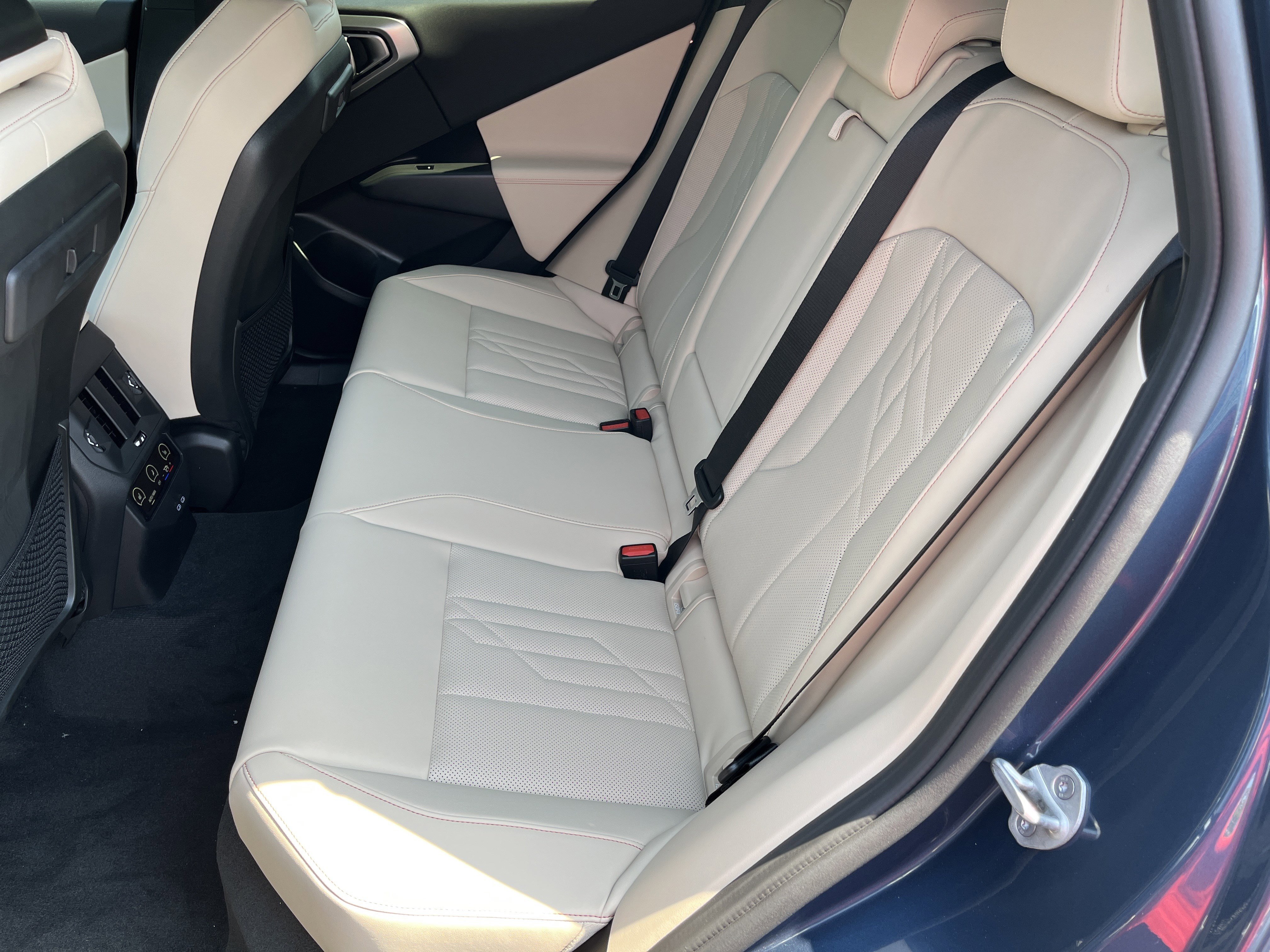 New 2026 BMW X3 xDrive30 w/ Convenience Package image 19