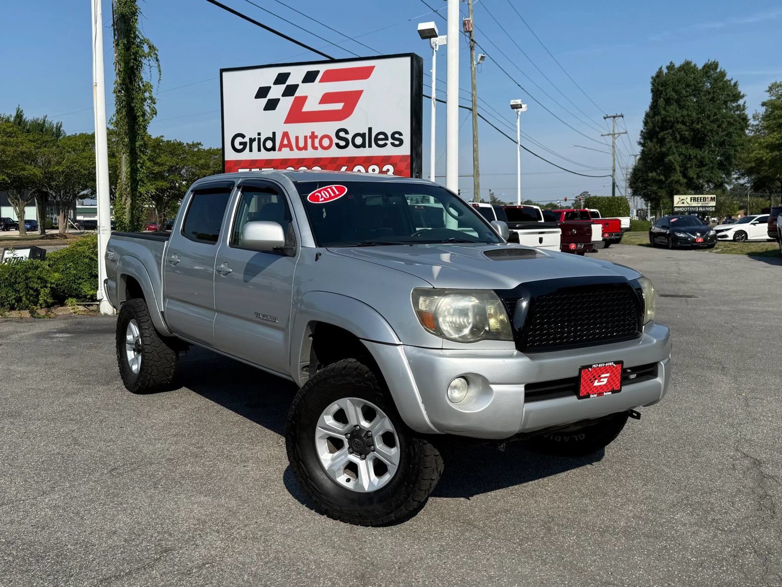 Used 2011 Toyota Tacoma 4x4 Double Cab w/ TRD Sport Pkg