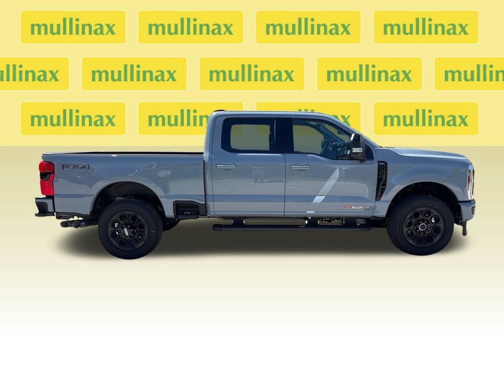 New 2027 Ford F350 Lariat w/ Black Appearance Package AWD/4WD image 2