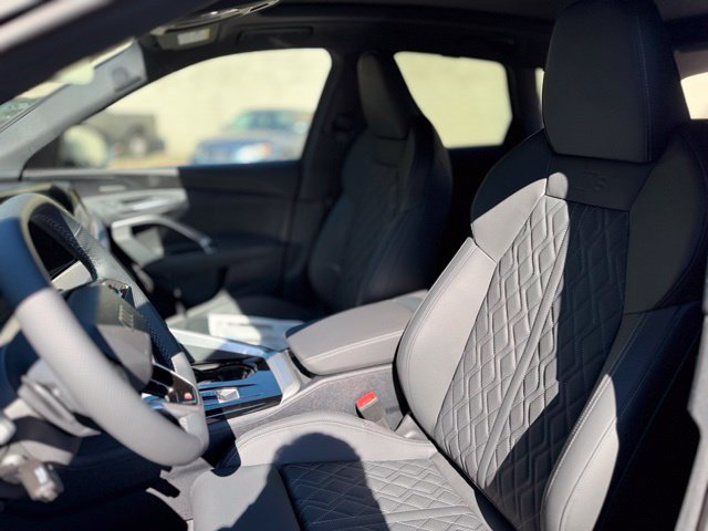New 2026 Audi SQ5 Prestige AWD/4WD image 15