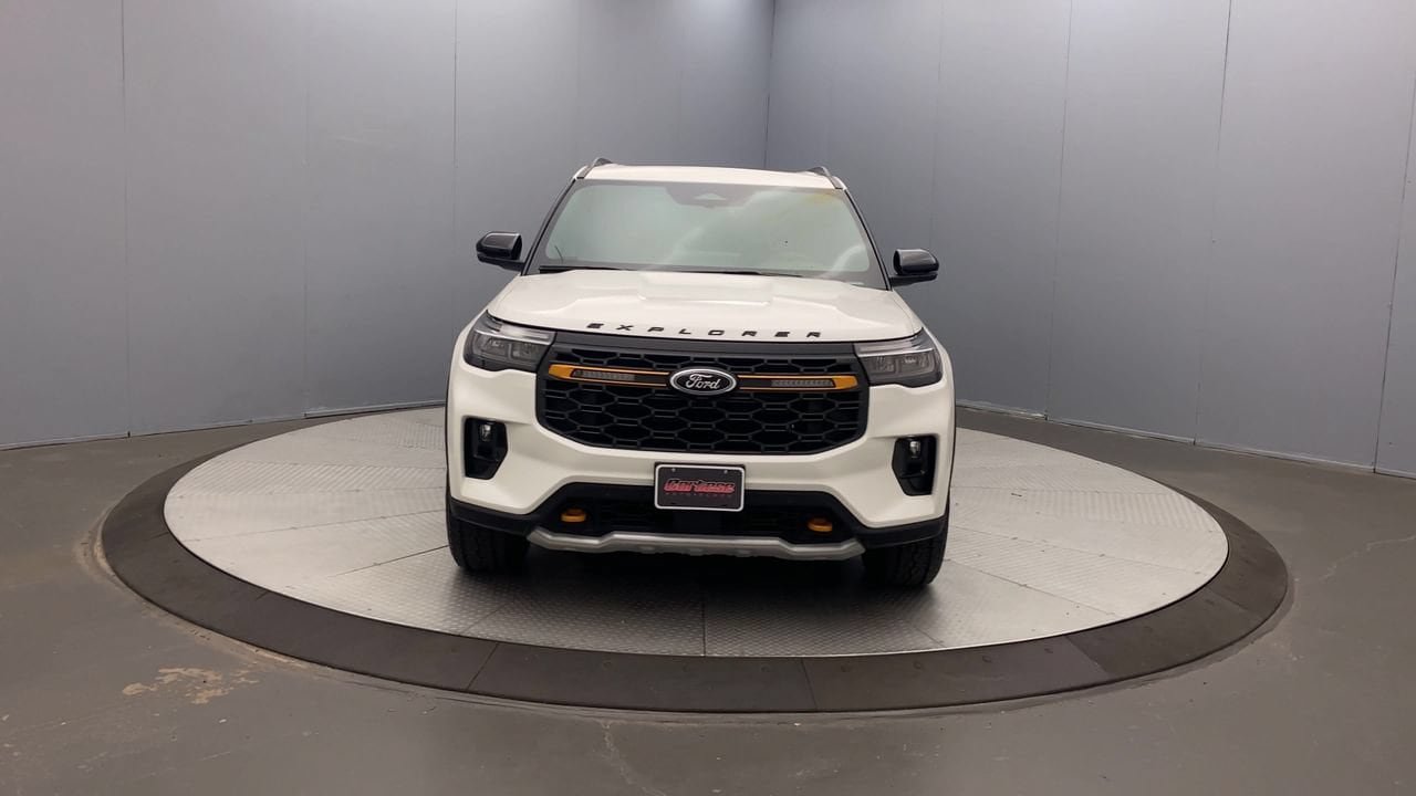 New 2026 Ford Explorer Tremor w/ Tremor Ultimate Package AWD/4WD image 8