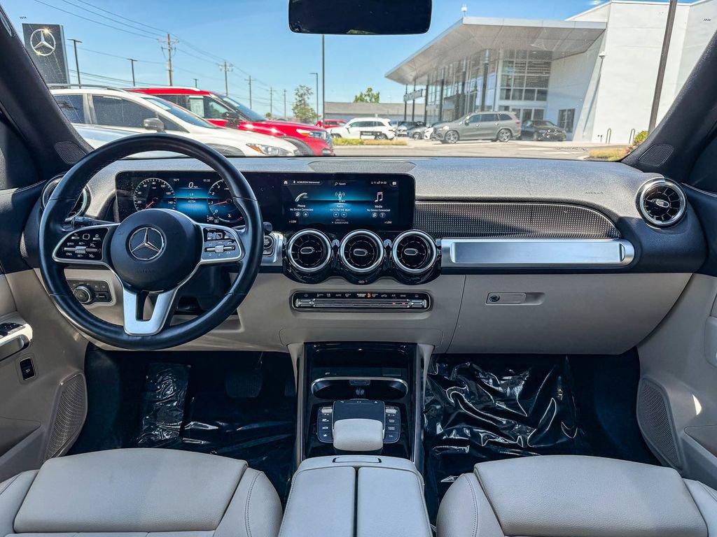 Certified 2022 Mercedes-Benz GLB 250 4MATIC image 12