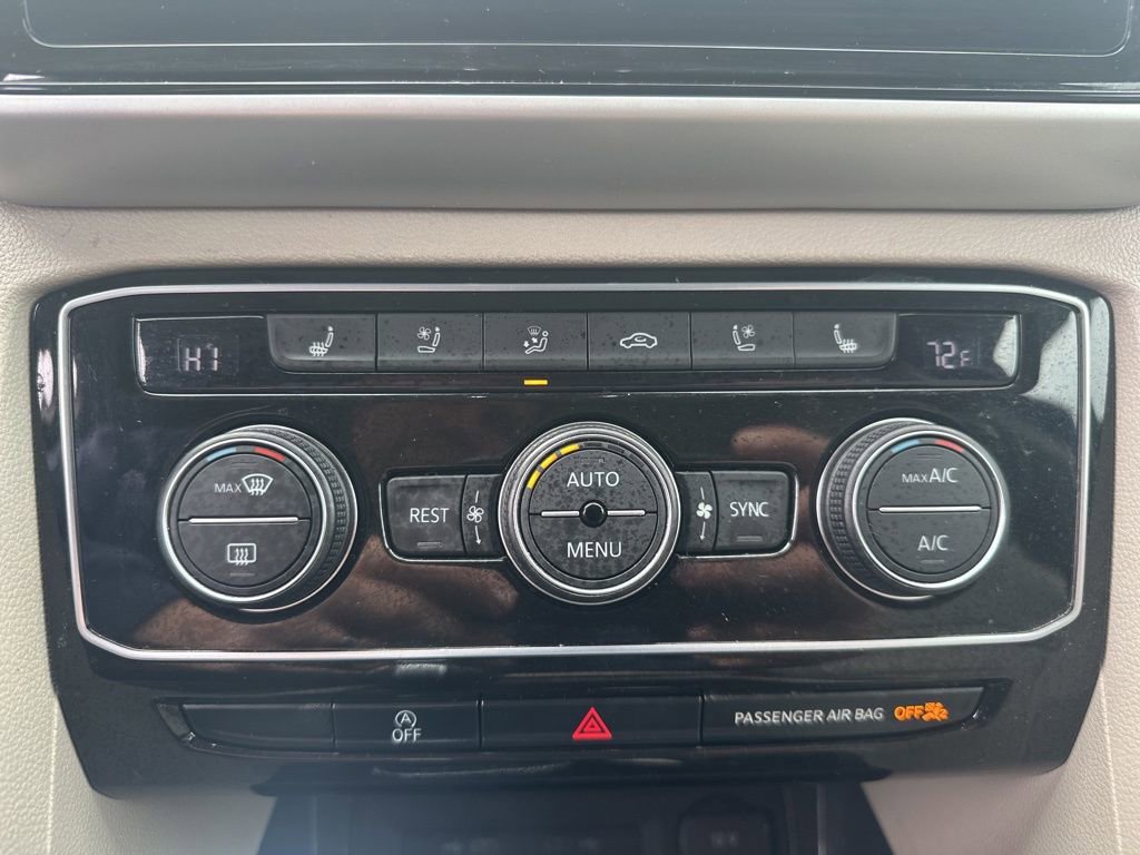 Used 2023 Volkswagen Atlas SEL Premium AWD/4WD image 24