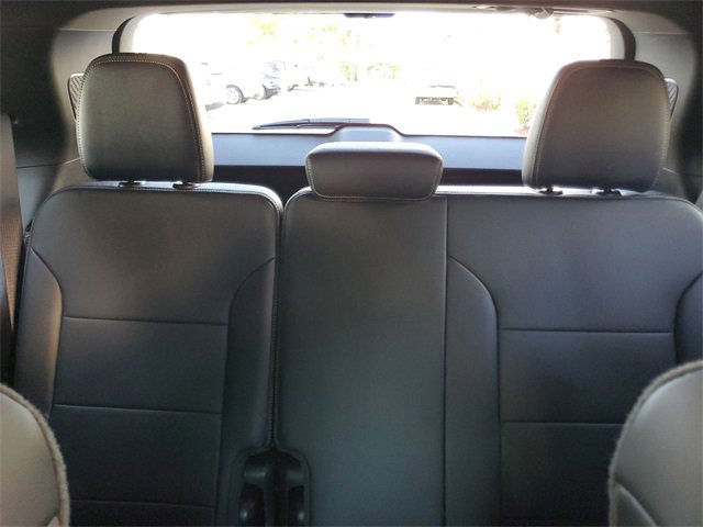 Certified 2025 Chevrolet Traverse High Country image 12