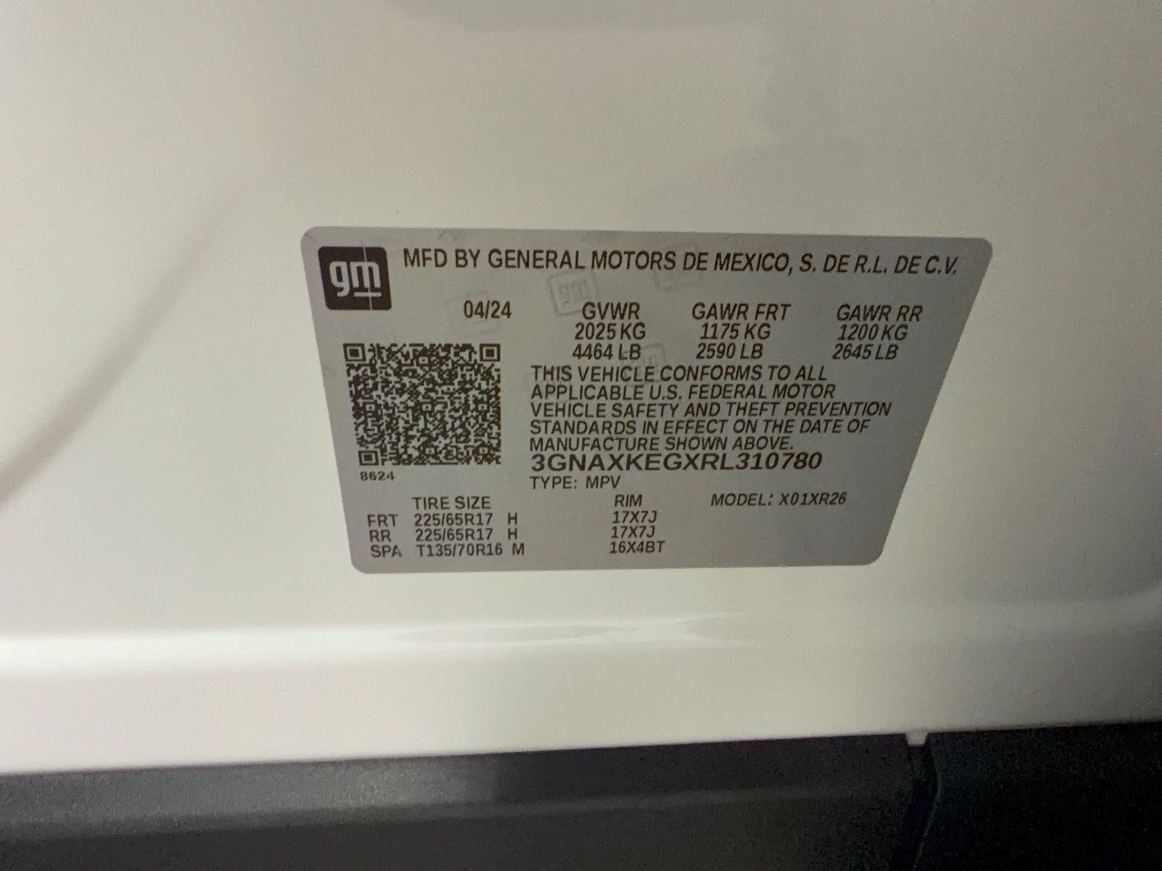 Used 2024 Chevrolet Equinox LT w/ LPO, Floor Liner Package FWD image 31