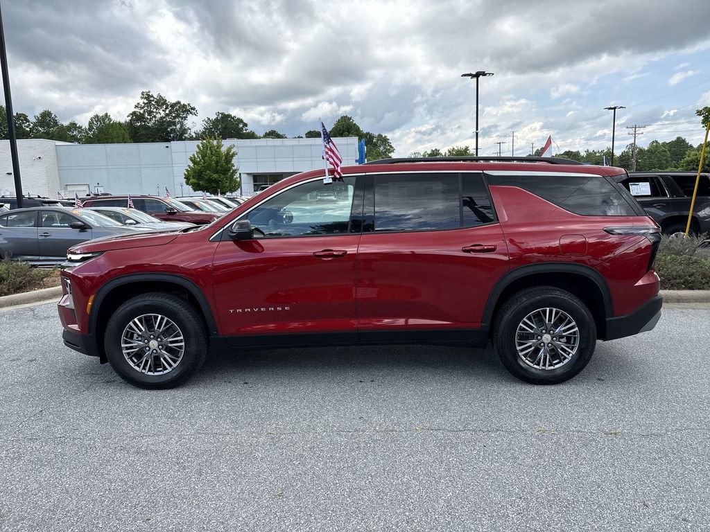 New 2025 Chevrolet Traverse LT image 6