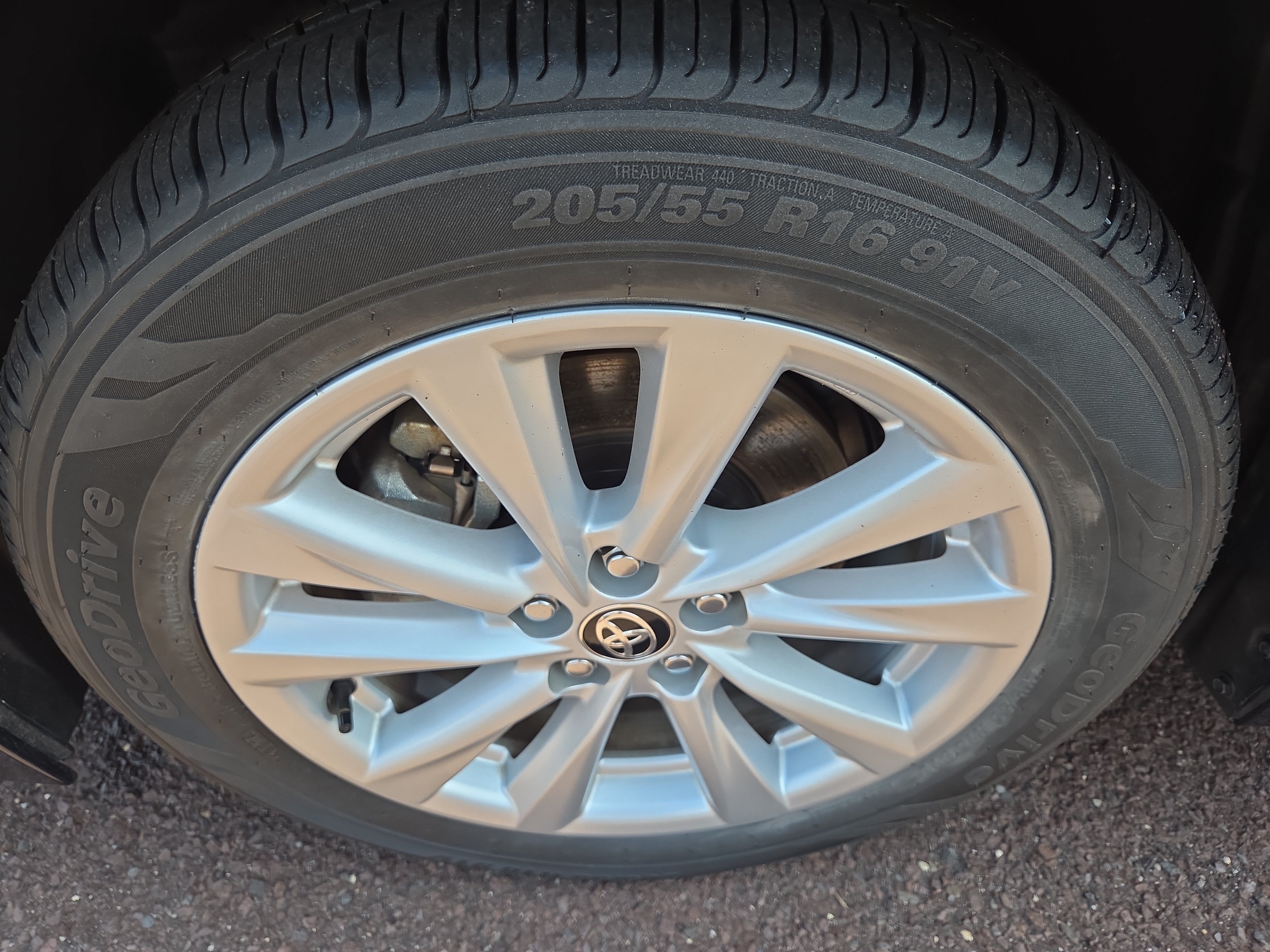Certified 2026 Toyota Corolla LE w/ LE Premium Package FWD image 12